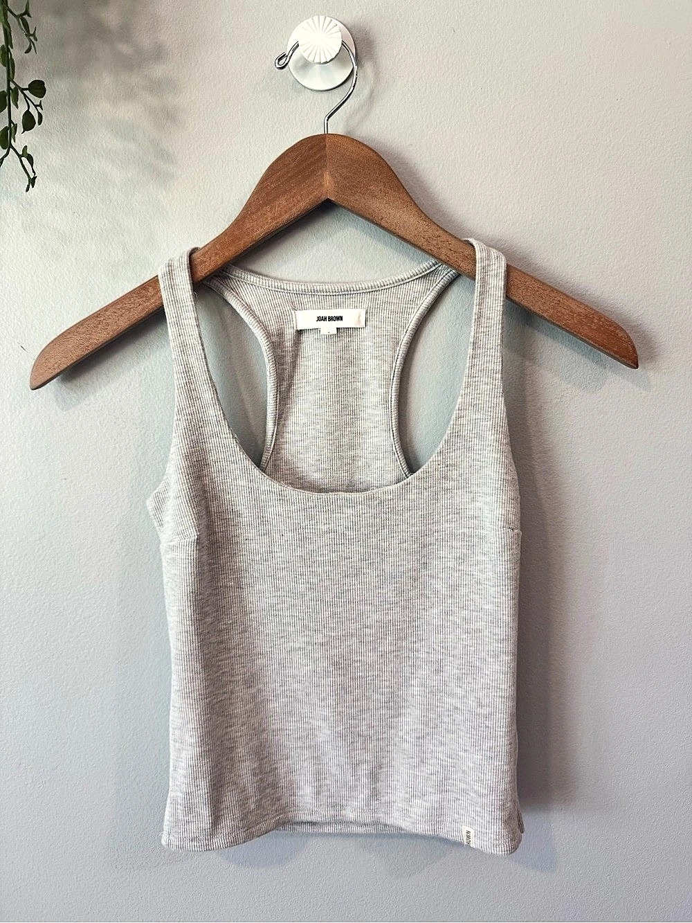 Joah Brown V Neck Racerback Ribbed Tank Sz Small